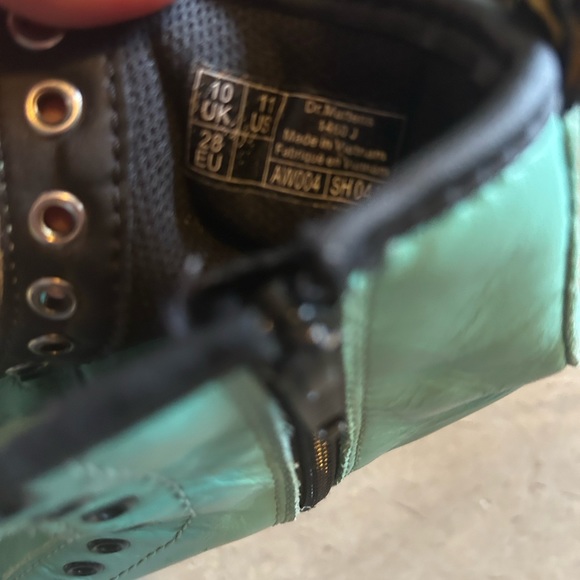 Dr Martens youth 2 pairs - Picture 2 of 2